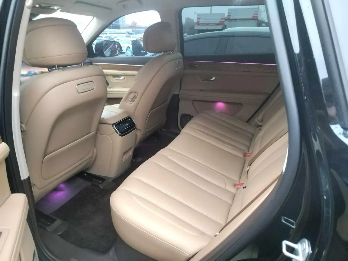 2024 AITO AITO M7 1.5T 152HP L4 REEV 42KWH,autocango,china used car exporter,china ev exporter,chinese used car exporter,chinese used ev exporter