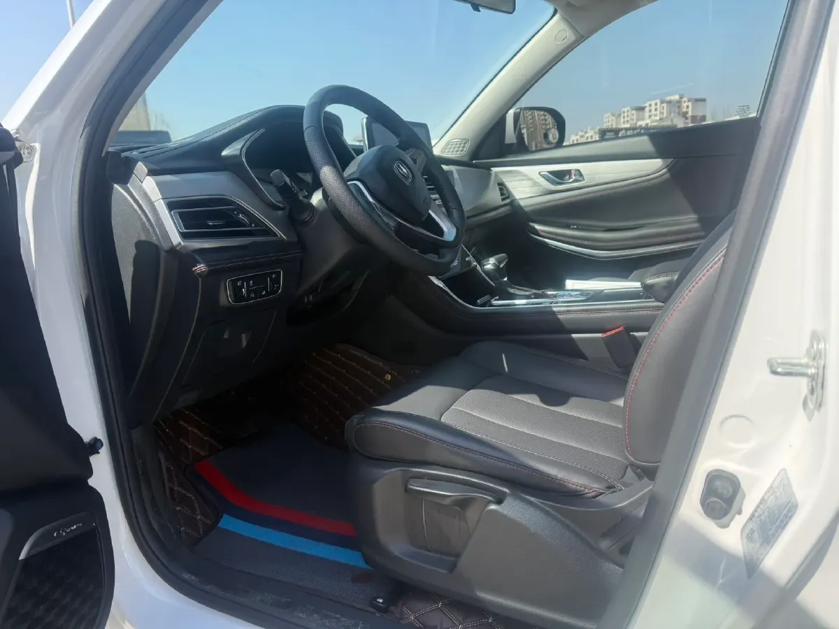 2020 ChangAn CS75 1.5T 178HP L4 6AT,autocango,china used car exporter,china ev exporter,chinese used car exporter,chinese used ev exporter