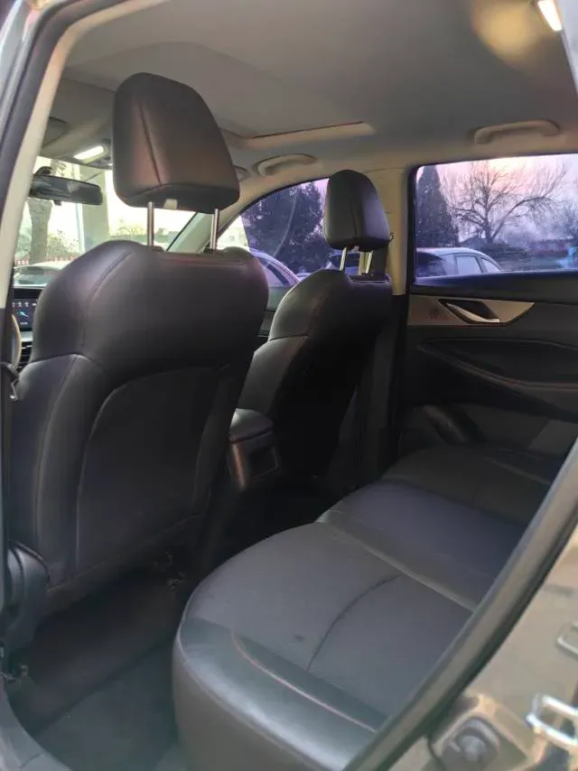 2023 ChangAn CS35 Plus 1.4T 160HP L4 7DCT,autocango,china used car exporter,china ev exporter,chinese used car exporter,chinese used ev exporter