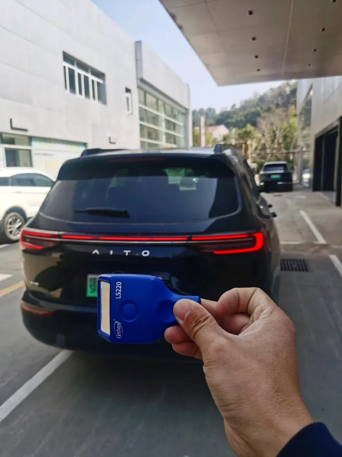 2024 AITO AITO M7 1.5T 152HP L4 REEV 38.5KWH,autocango,china used car exporter,china ev exporter,chinese used car exporter,chinese used ev exporter