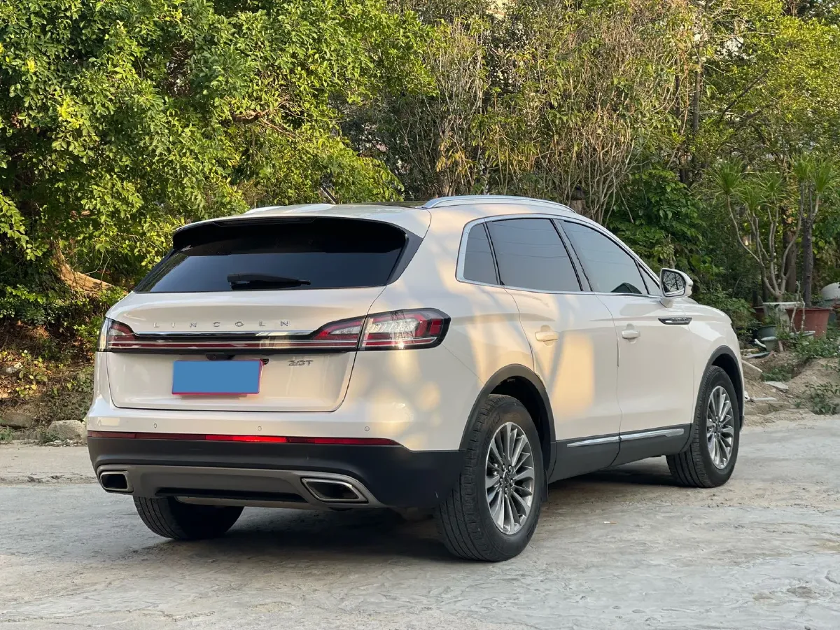 2019 Lincoln Nautilus 2.0T 224HP L4 8AT,autocango,china used car exporter,china ev exporter,chinese used car exporter,chinese used ev exporter