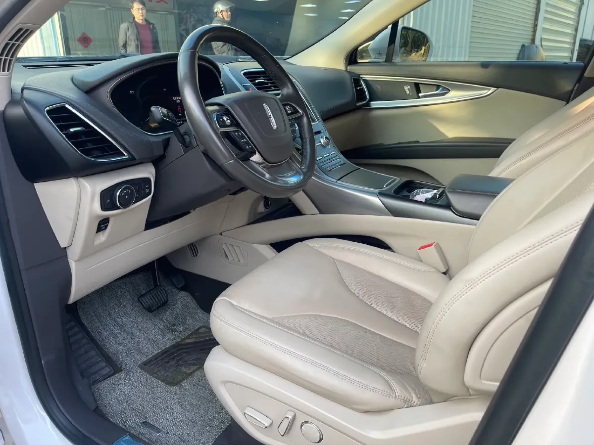 2019 Lincoln Nautilus 2.0T 224HP L4 8AT,autocango,china used car exporter,china ev exporter,chinese used car exporter,chinese used ev exporter