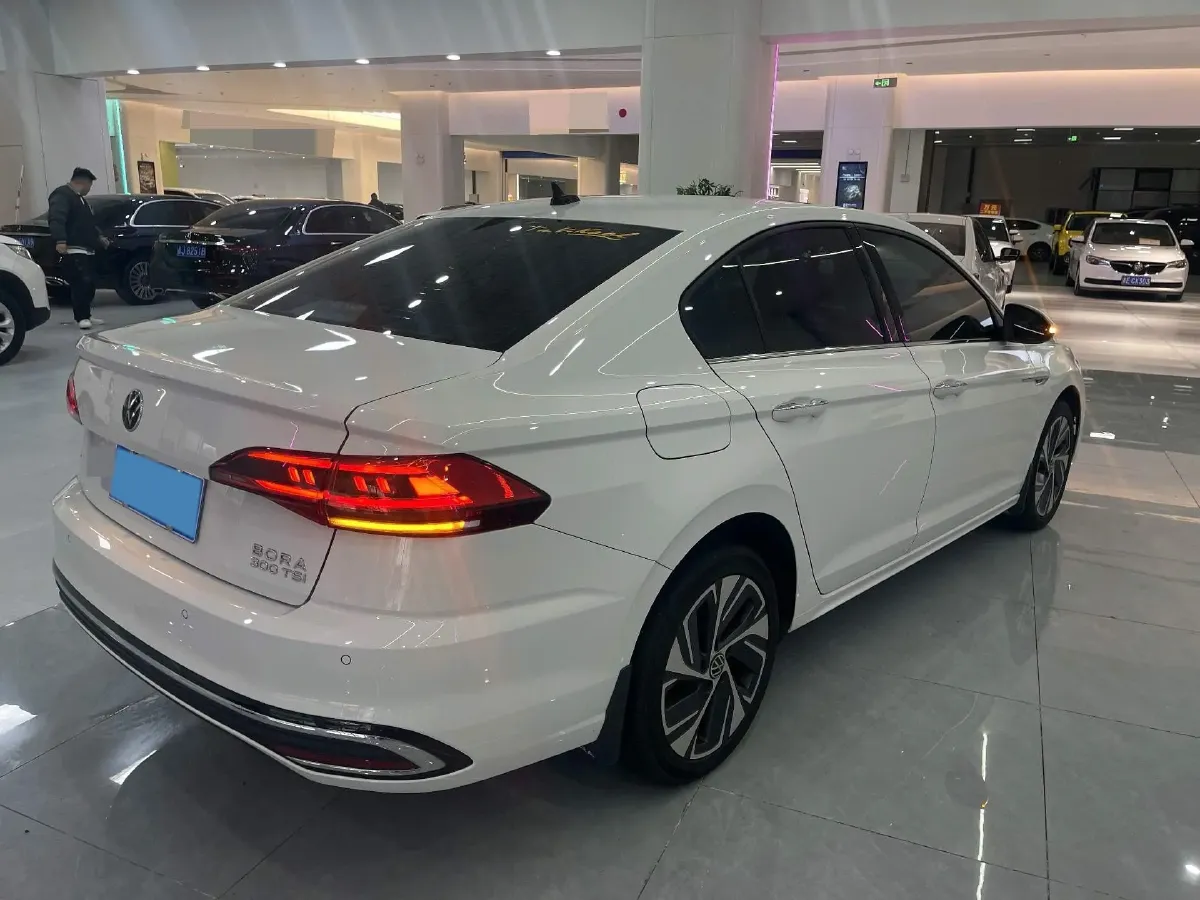 2023 Volkswagen Bora 1.5T 160HP L4 7DCT,autocango,china used car exporter,china ev exporter,chinese used car exporter,chinese used ev exporter