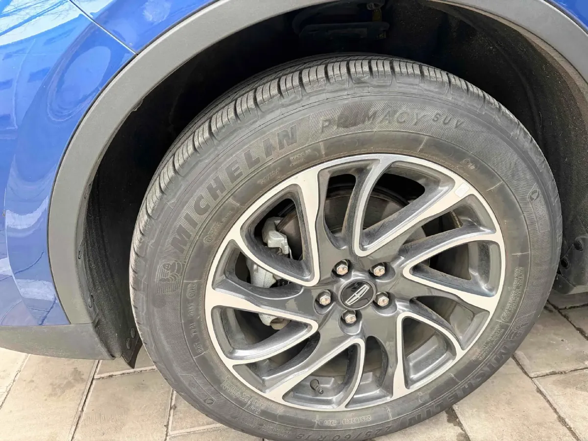 2022 Lincoln Corsair 2.0T 245HP L4 8AT,autocango,china used car exporter,china ev exporter,chinese used car exporter,chinese used ev exporter