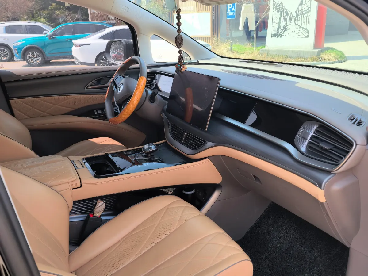 2022 Mercedes-Benz GLC Class 2.0T 197HP L4 9AT,autocango,china used car exporter,china ev exporter,chinese used car exporter,chinese used ev exporter