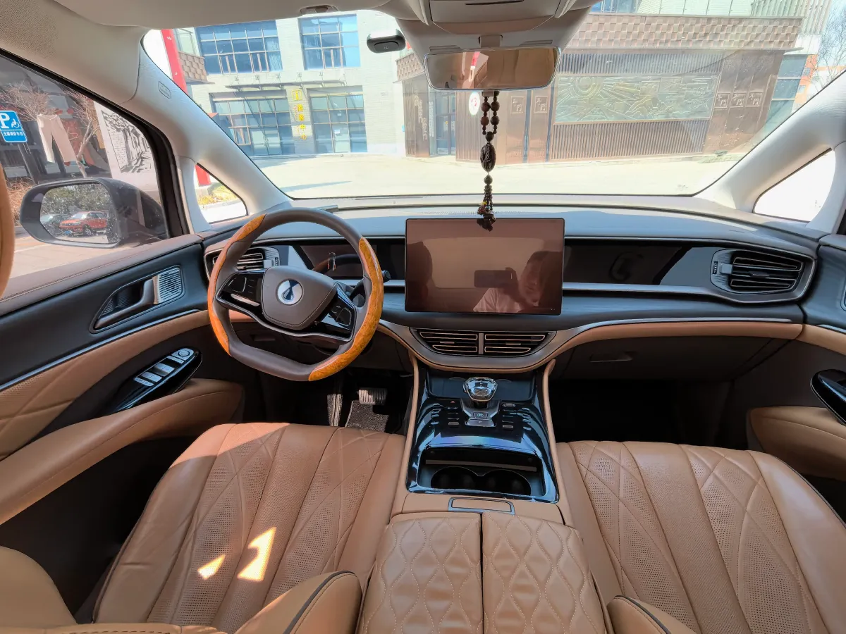 2022 Mercedes-Benz GLC Class 2.0T 197HP L4 9AT,autocango,china used car exporter,china ev exporter,chinese used car exporter,chinese used ev exporter