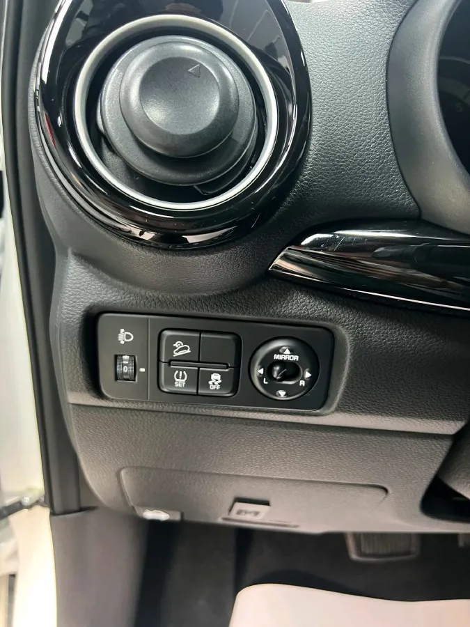 2021 Kia KX1 1.4L 100HP L4 6AT,autocango,china used car exporter,china ev exporter,chinese used car exporter,chinese used ev exporter