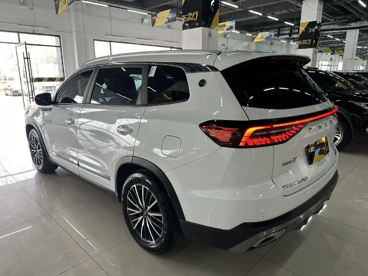 2024 Chery Tiggo 8 PRO 1.6T 197HP L4 7DCT,autocango,china used car exporter,china ev exporter,chinese used car exporter,chinese used ev exporter