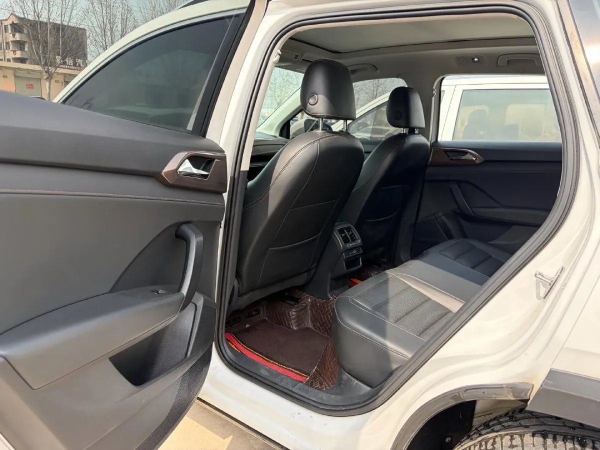 2021 Volkswagen Tharu 1.4T 150HP L4 7DCT,autocango,china used car exporter,china ev exporter,chinese used car exporter,chinese used ev exporter