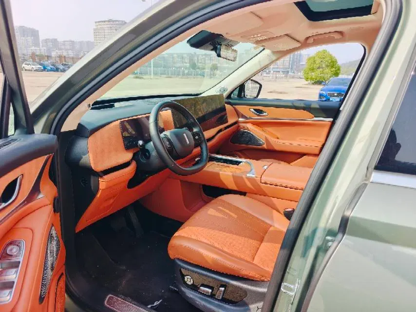 2025 WEY BlueMountain 1.5T 170HP L4 4DHT PHEV 52.3KWH,autocango,china used car exporter,china ev exporter,chinese used car exporter,chinese used ev exporter