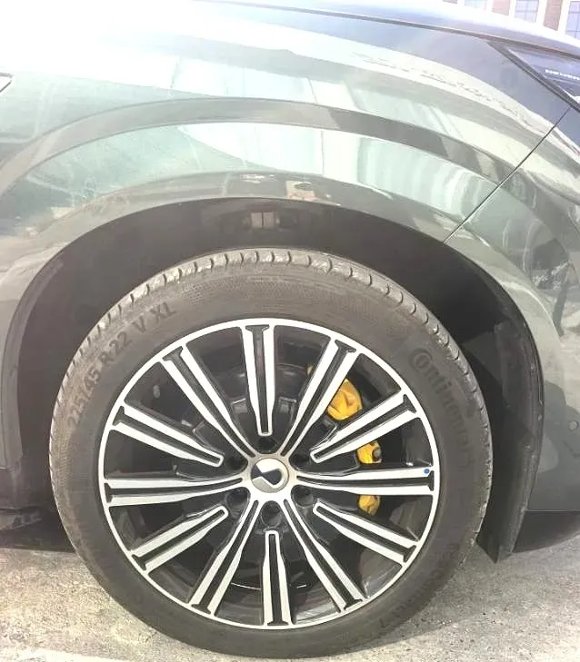 2025 Denza DenzaN9 2.0T 207HP L4 E-CVT PHEV,autocango,china used car exporter,china ev exporter,chinese used car exporter,chinese used ev exporter