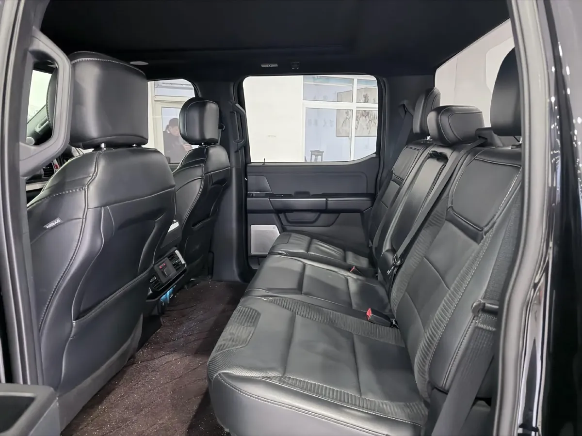 2022 Ford F-150 3.5T 423HP V6 10AT,autocango,china used car exporter,china ev exporter,chinese used car exporter,chinese used ev exporter