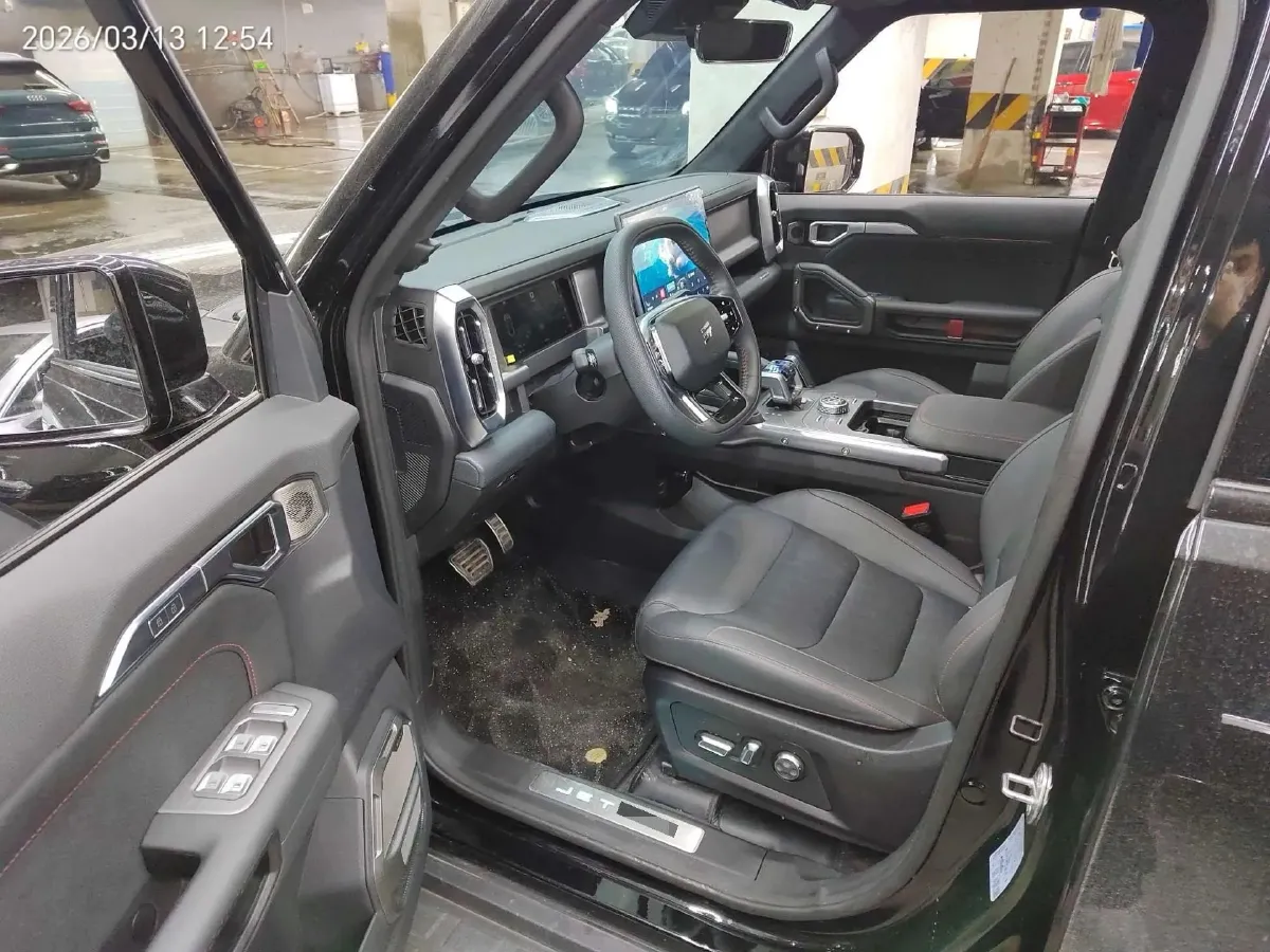 2024 Jetour ShanHai TravellerC-DM 1.5T 156HP L4 3DHT PHEV 43.24KWH,autocango,china used car exporter,china ev exporter,chinese used car exporter,chinese used ev exporter