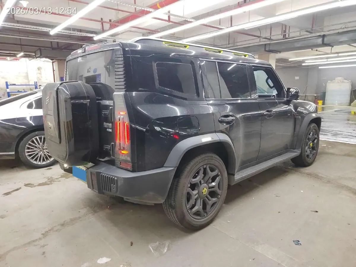 2024 Jetour ShanHai TravellerC-DM 1.5T 156HP L4 3DHT PHEV 43.24KWH,autocango,china used car exporter,china ev exporter,chinese used car exporter,chinese used ev exporter