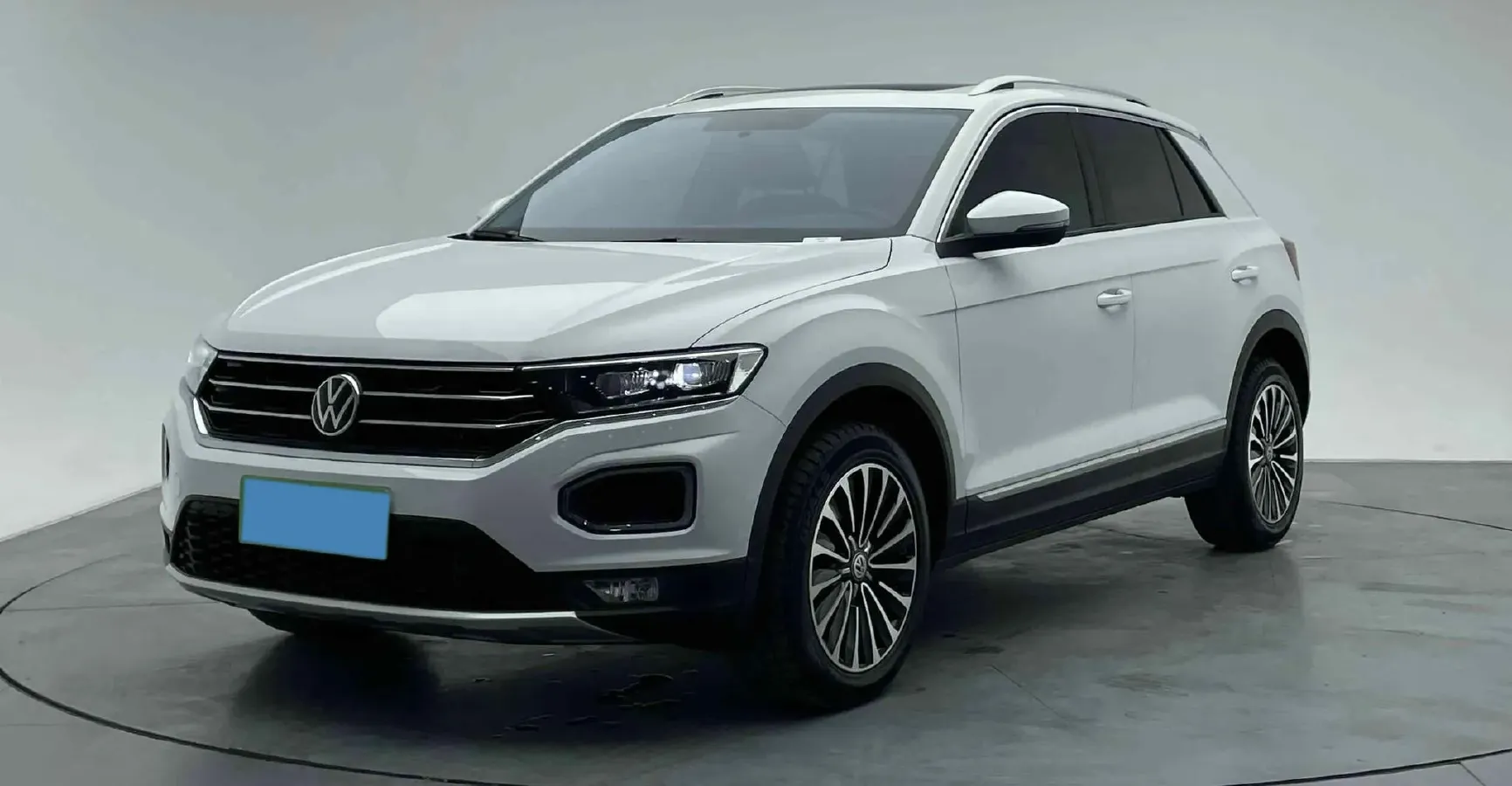 2022 Volkswagen T-Roc 1.4T 150HP L4 7DCT,autocango,china used car exporter,china ev exporter,chinese used car exporter,chinese used ev exporter