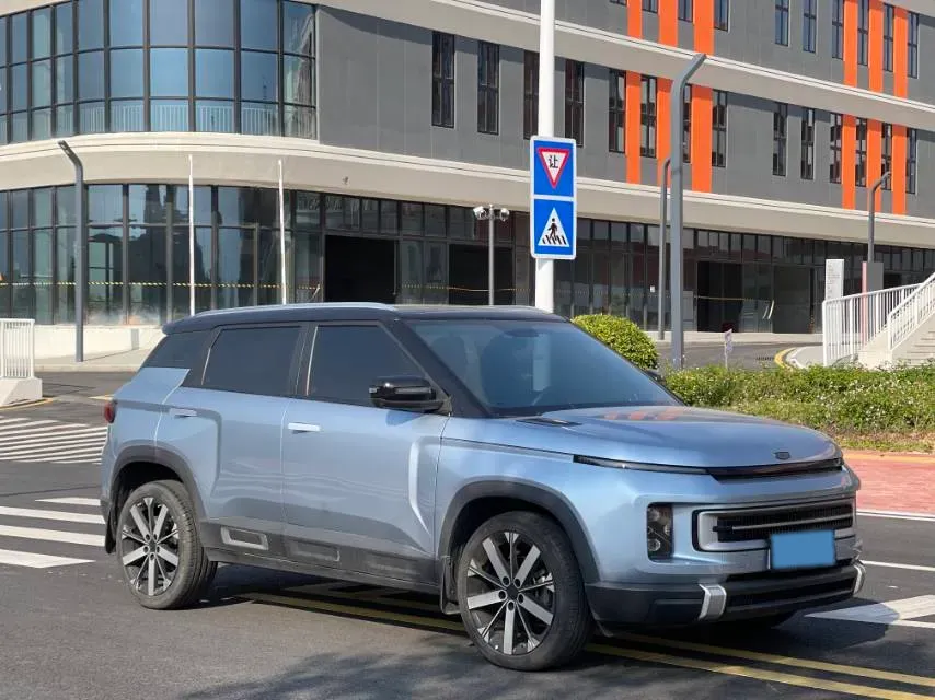 2023 Geely ICON 1.5T 181HP L4 7DCT,autocango,china used car exporter,china ev exporter,chinese used car exporter,chinese used ev exporter