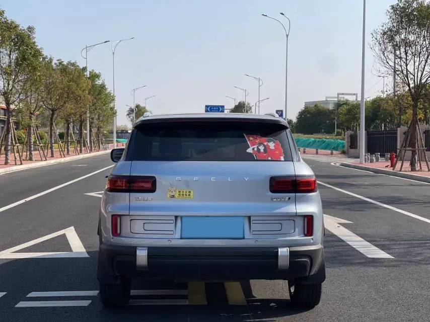 2023 Geely ICON 1.5T 181HP L4 7DCT,autocango,china used car exporter,china ev exporter,chinese used car exporter,chinese used ev exporter