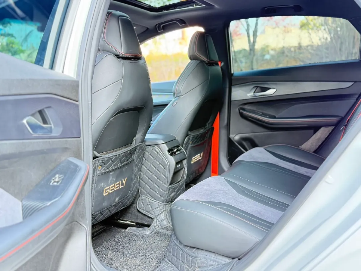 2022 Geely Binray 1.5T 181HP L4 7DCT,autocango,china used car exporter,china ev exporter,chinese used car exporter,chinese used ev exporter