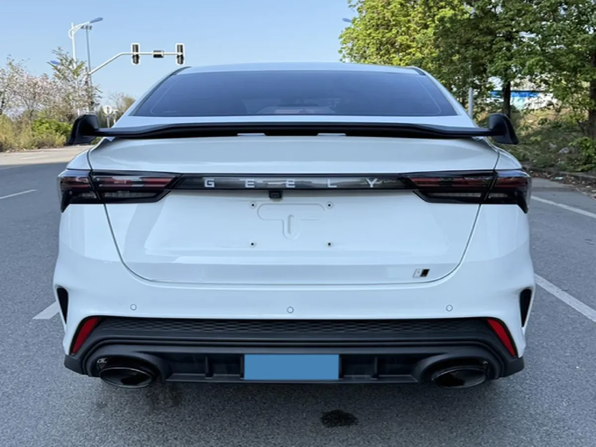 2022 Geely Binray 1.5T 181HP L4 7DCT,autocango,china used car exporter,china ev exporter,chinese used car exporter,chinese used ev exporter