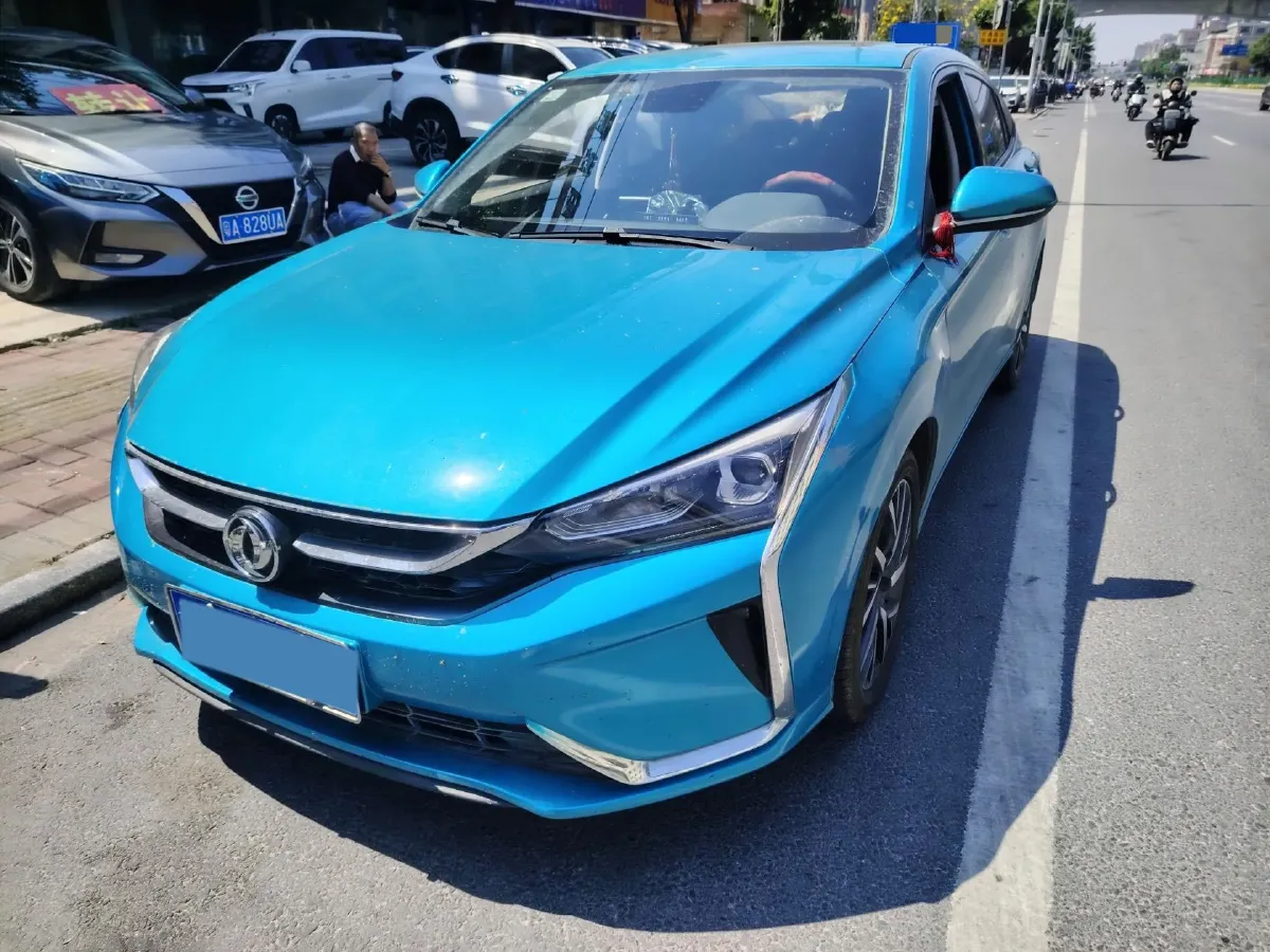 2020 DongFeng Aeolus YiXuan 1.5T 150HP L4 6DCT,autocango,china used car exporter,china ev exporter,chinese used car exporter,chinese used ev exporter