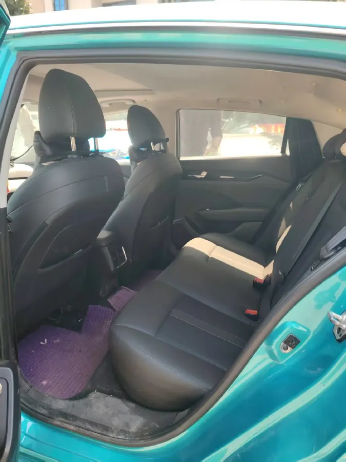 2020 DongFeng Aeolus YiXuan 1.5T 150HP L4 6DCT,autocango,china used car exporter,china ev exporter,chinese used car exporter,chinese used ev exporter