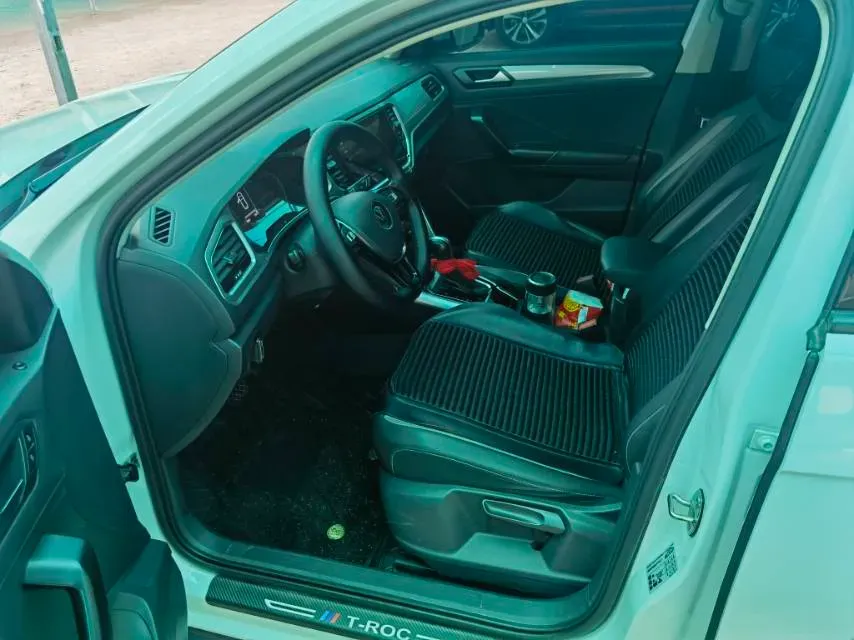 2021 Volkswagen T-Roc 1.4T 150HP L4 7DCT,autocango,china used car exporter,china ev exporter,chinese used car exporter,chinese used ev exporter