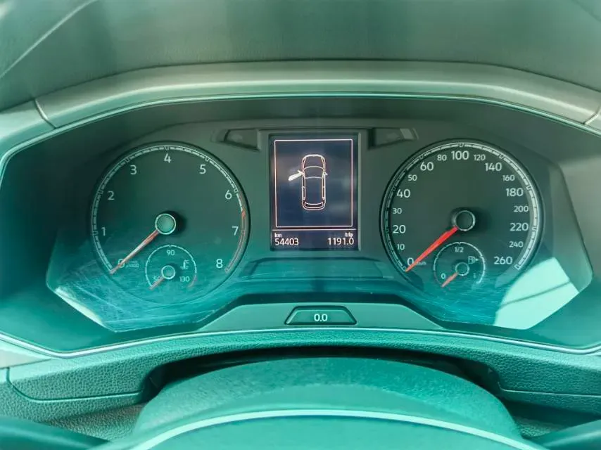 2021 Volkswagen T-Roc 1.4T 150HP L4 7DCT,autocango,china used car exporter,china ev exporter,chinese used car exporter,chinese used ev exporter