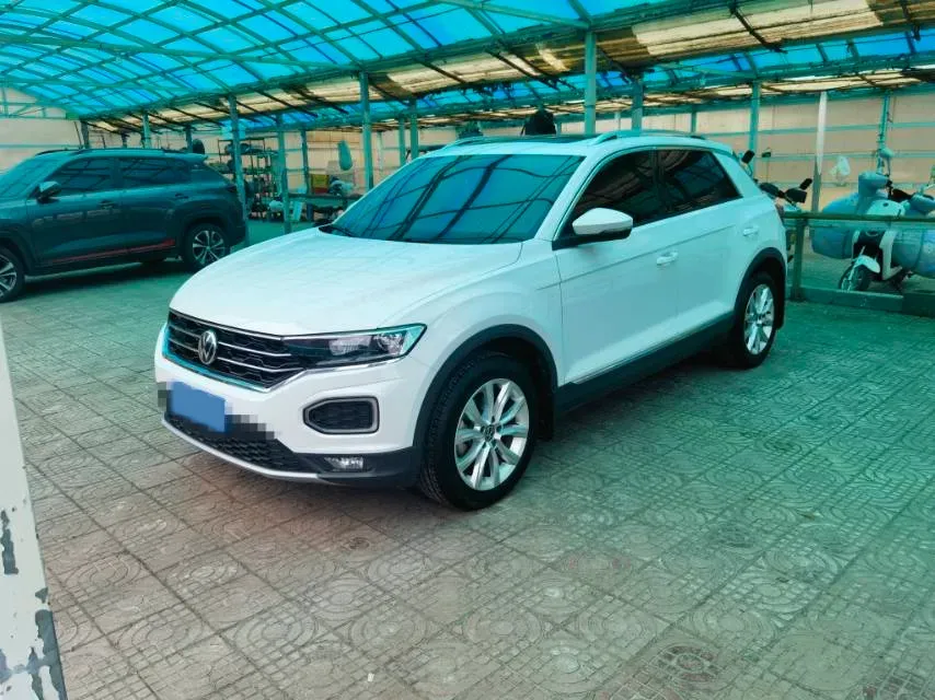 2021 Volkswagen T-Roc 1.4T 150HP L4 7DCT,autocango,china used car exporter,china ev exporter,chinese used car exporter,chinese used ev exporter