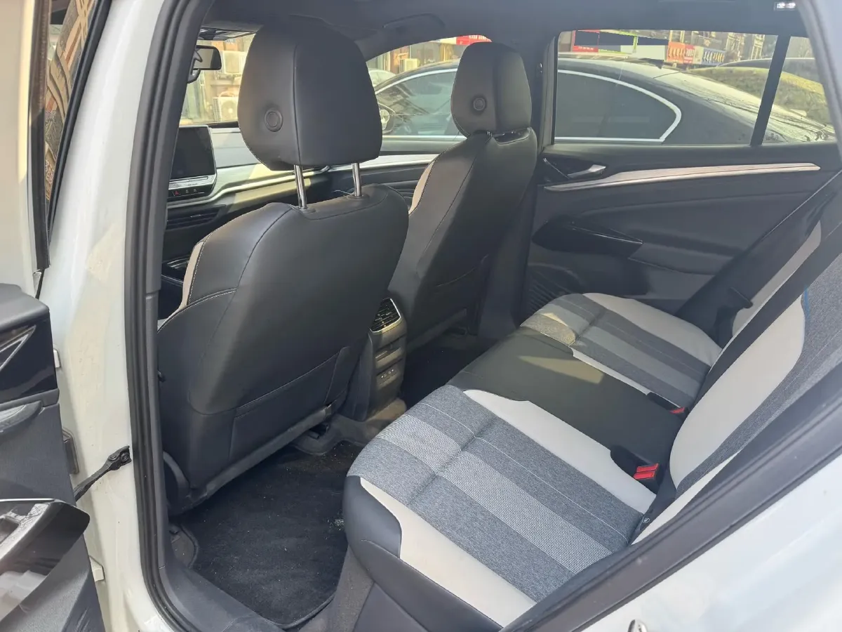 2022 Chevrolet Menlo BEV 61.1KWH,autocango,china used car exporter,china ev exporter,chinese used car exporter,chinese used ev exporter