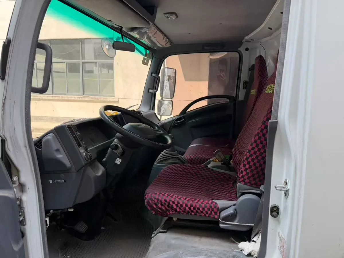 2019 Isuzu D-MAX 3.0T 177HP L4 6MT,autocango,china used car exporter,china ev exporter,chinese used car exporter,chinese used ev exporter