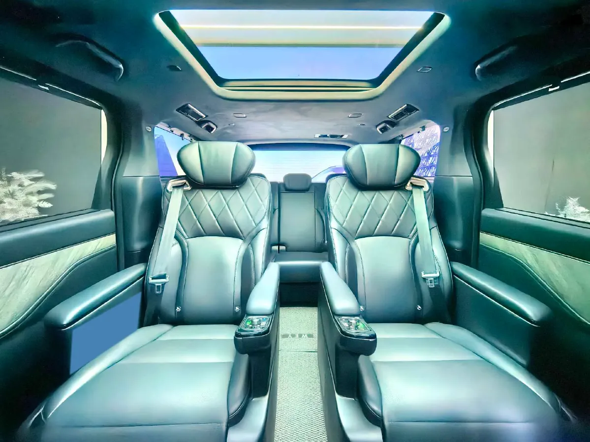 2025 WEY HighMountain 1.5T 170HP L4 4DHT PHEV,autocango,china used car exporter,china ev exporter,chinese used car exporter,chinese used ev exporter