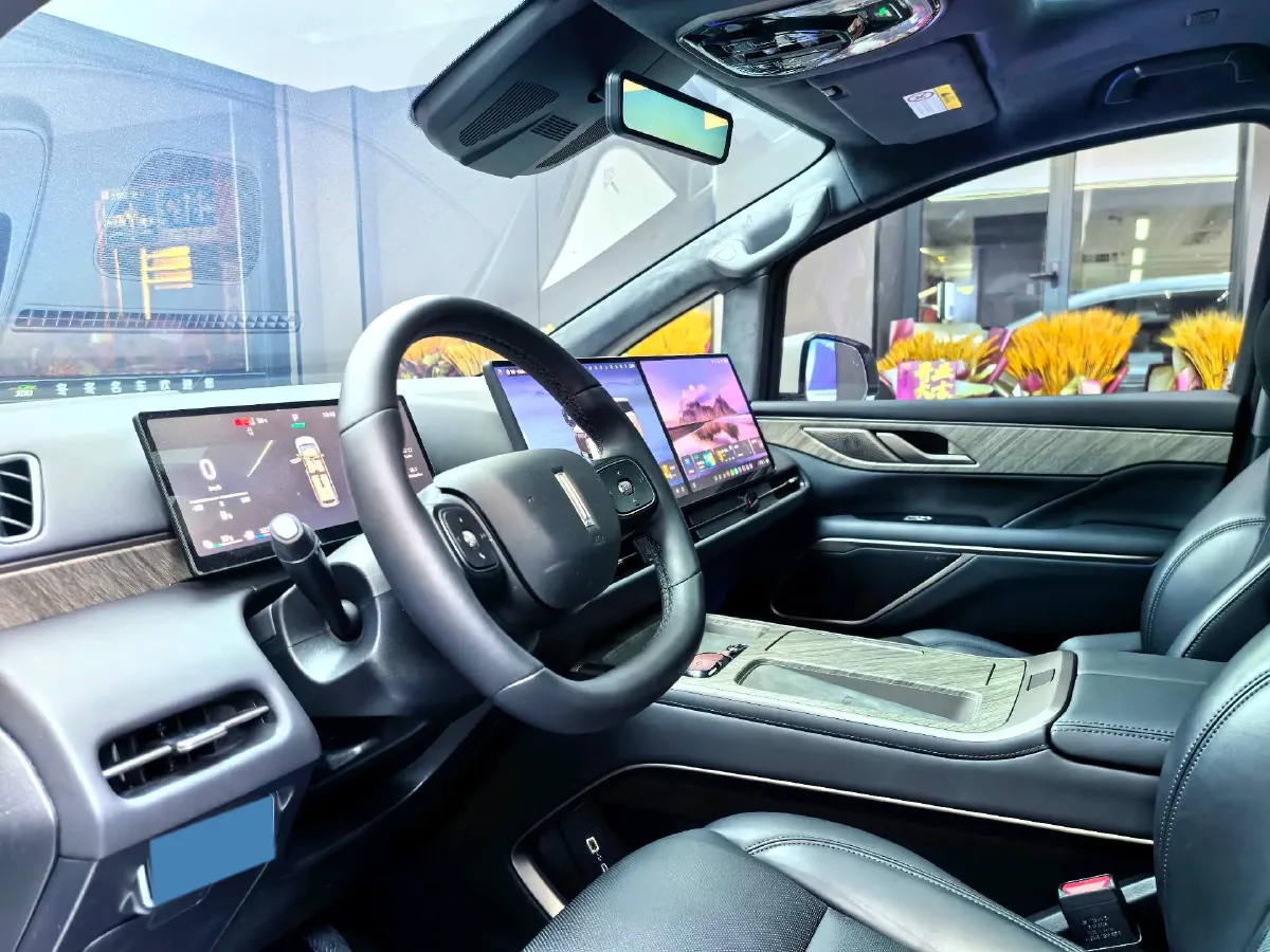 2025 WEY HighMountain 1.5T 170HP L4 4DHT PHEV,autocango,china used car exporter,china ev exporter,chinese used car exporter,chinese used ev exporter