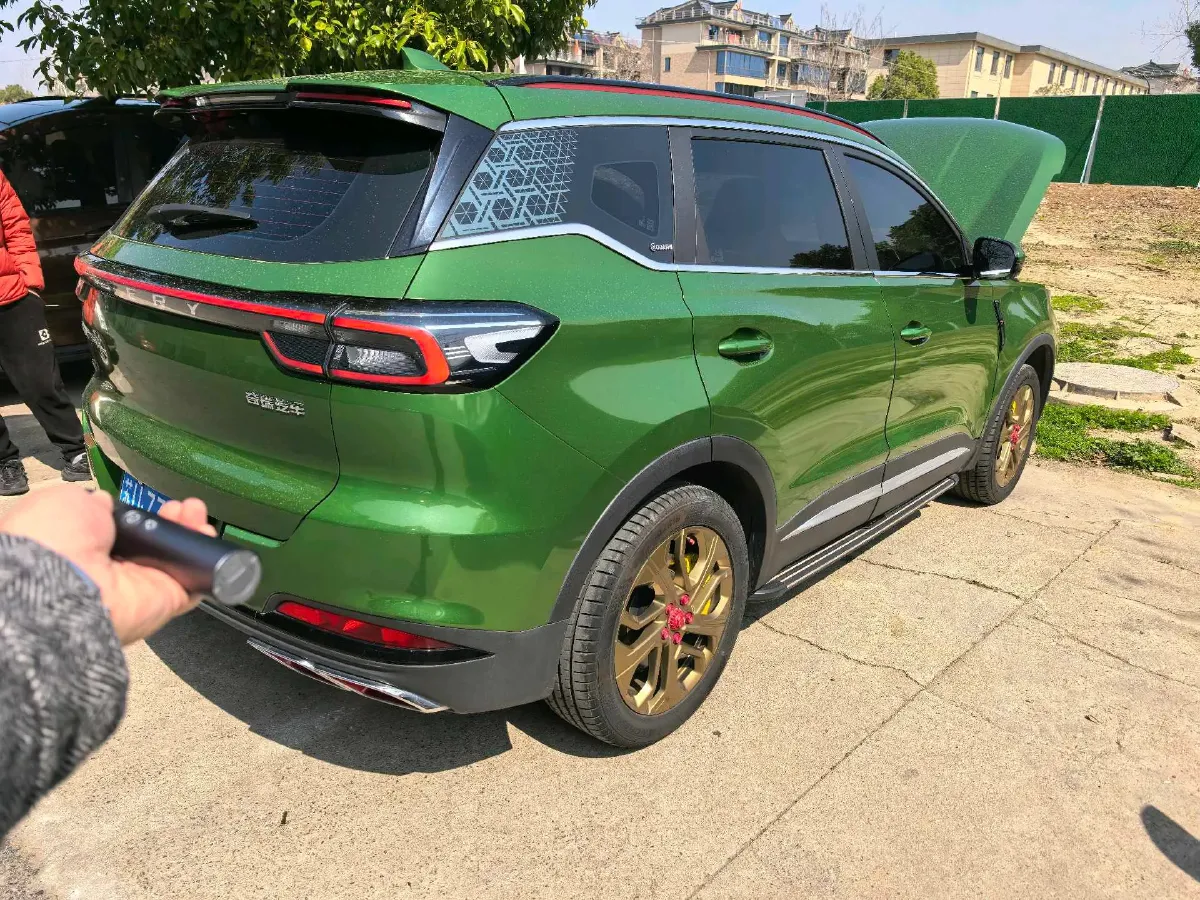 2023 Chery Tiggo 7 Plus 1.6T 197HP L4 7DCT,autocango,china used car exporter,china ev exporter,chinese used car exporter,chinese used ev exporter