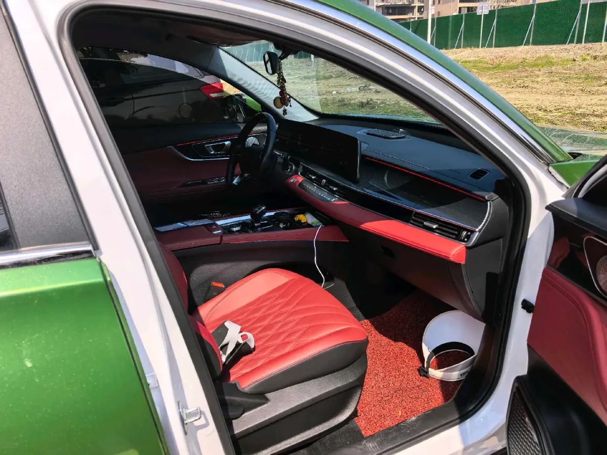 2023 Chery Tiggo 7 Plus 1.6T 197HP L4 7DCT,autocango,china used car exporter,china ev exporter,chinese used car exporter,chinese used ev exporter