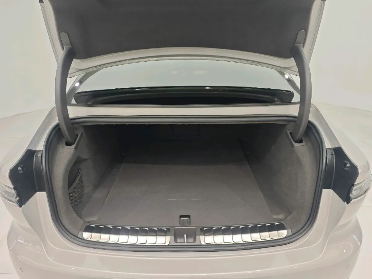 2022 JunTian HeiWuShi Youth 2.0T 203HP L4 6AT,autocango,china used car exporter,china ev exporter,chinese used car exporter,chinese used ev exporter