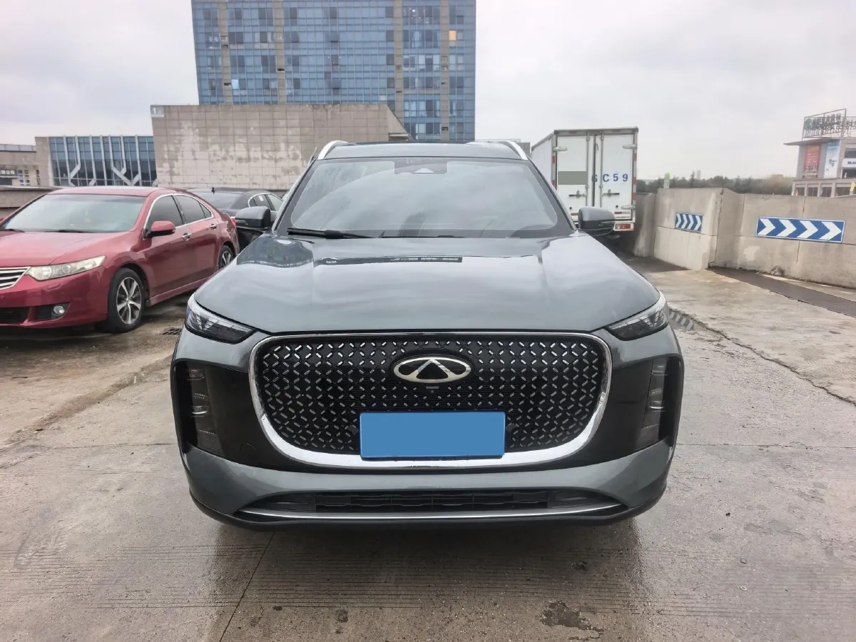 2025 Chery Tiggo 8 Plus 1.6T 197HP L4 7DCT,autocango,china used car exporter,china ev exporter,chinese used car exporter,chinese used ev exporter