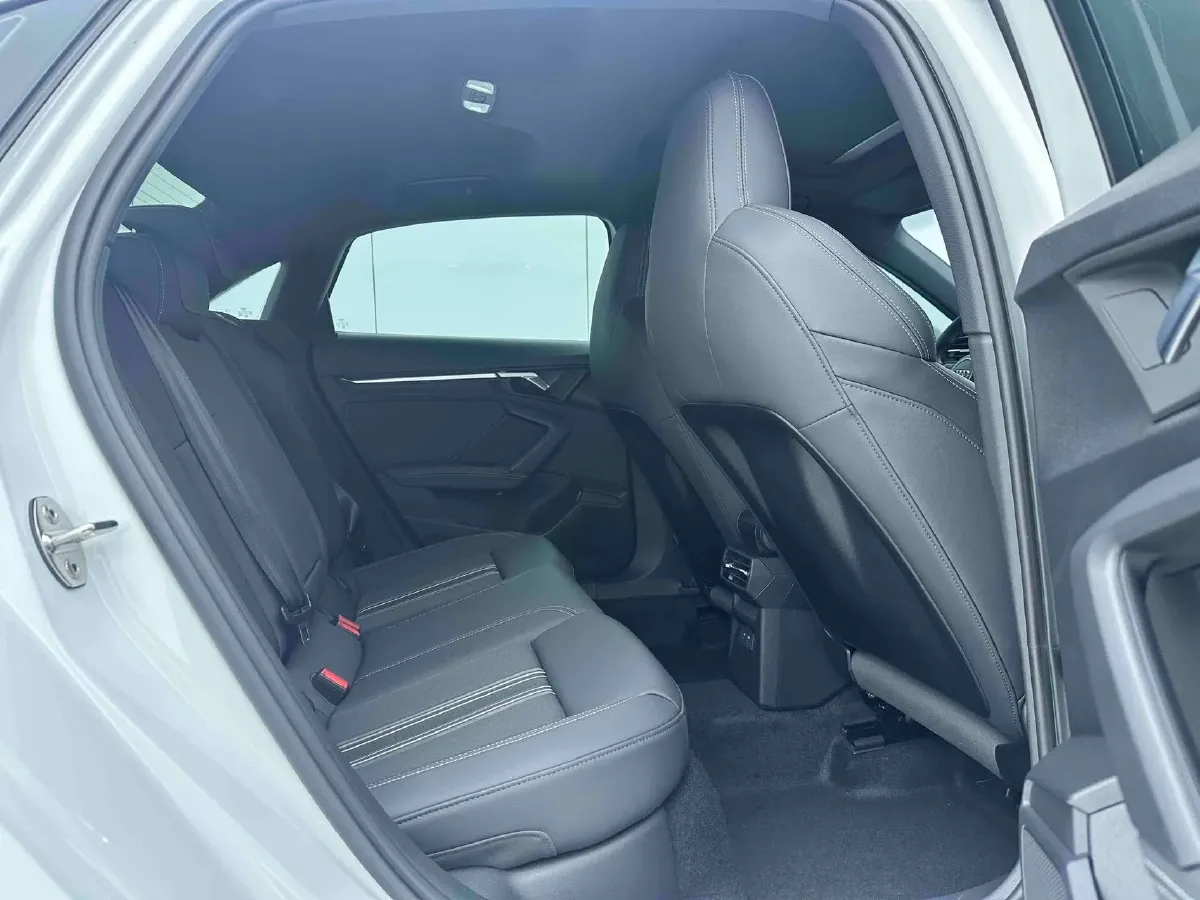 2022 Audi A3 1.4T 150HP L4 7DCT,autocango,china used car exporter,china ev exporter,chinese used car exporter,chinese used ev exporter