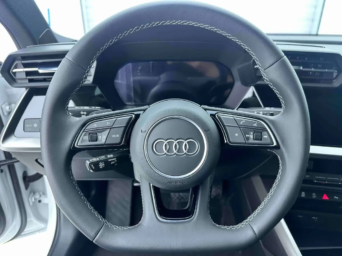2022 Audi A3 1.4T 150HP L4 7DCT,autocango,china used car exporter,china ev exporter,chinese used car exporter,chinese used ev exporter