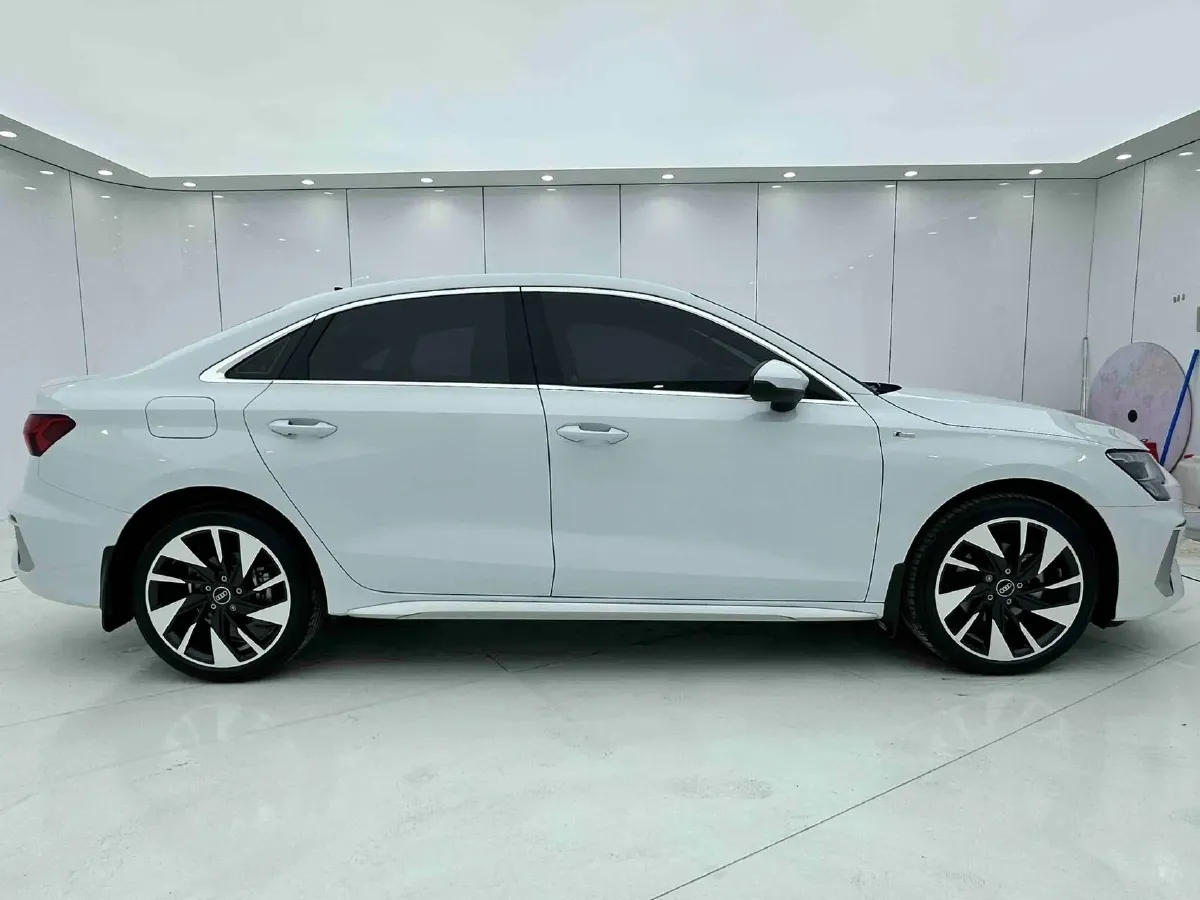 2022 Audi A3 1.4T 150HP L4 7DCT,autocango,china used car exporter,china ev exporter,chinese used car exporter,chinese used ev exporter