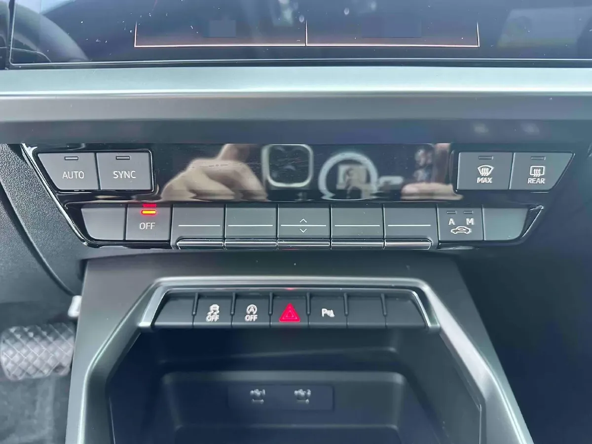 2022 Audi A3 1.4T 150HP L4 7DCT,autocango,china used car exporter,china ev exporter,chinese used car exporter,chinese used ev exporter