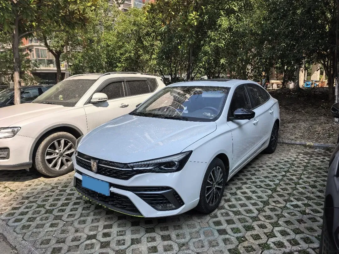 2021 Roewe i5 1.5L 120HP L4 CVT,autocango,china used car exporter,china ev exporter,chinese used car exporter,chinese used ev exporter