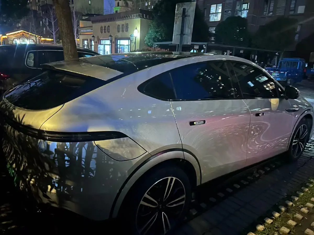 2023 Xpeng G6 BEV 87.5KWH,autocango,china used car exporter,china ev exporter,chinese used car exporter,chinese used ev exporter