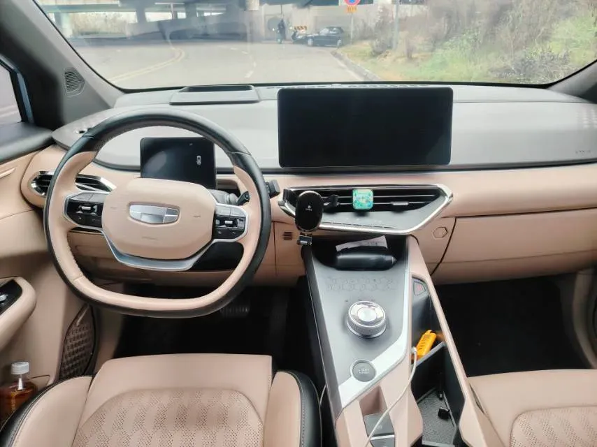 2020 Geometry C BEV 70KWH,autocango,china used car exporter,china ev exporter,chinese used car exporter,chinese used ev exporter