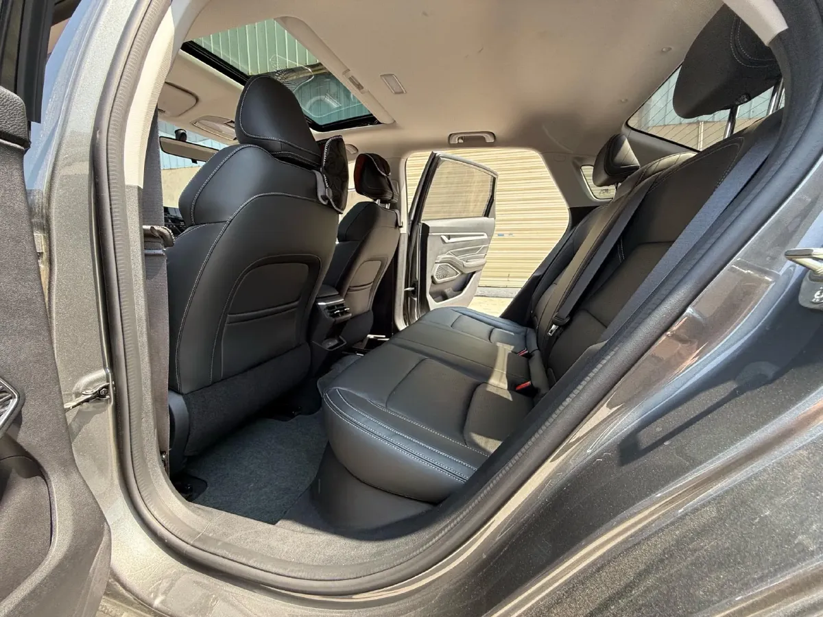 2022 Geely Emgrand 1.5L 114HP L4 CVT,autocango,china used car exporter,china ev exporter,chinese used car exporter,chinese used ev exporter