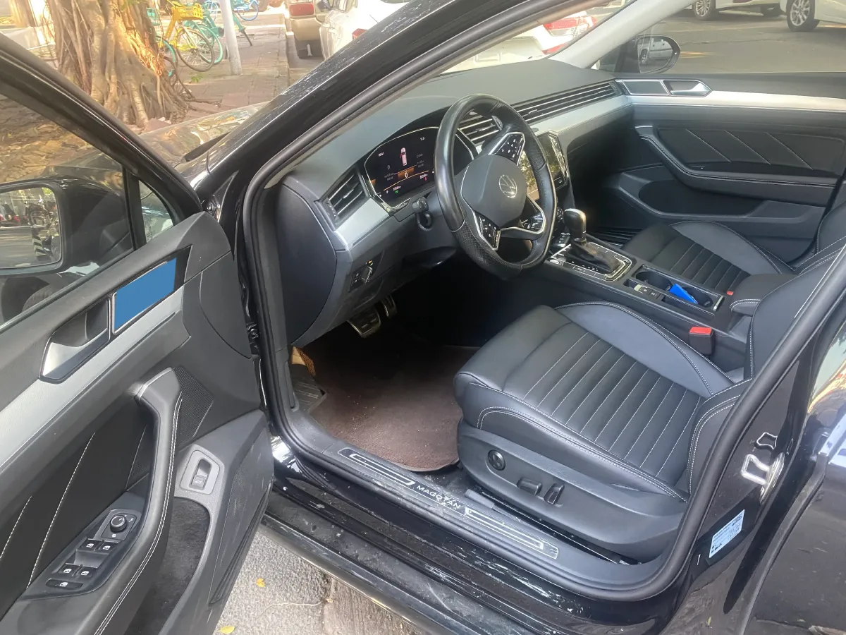 2023 Volkswagen Magotan 1.4T 150HP L4 7DCT,autocango,china used car exporter,china ev exporter,chinese used car exporter,chinese used ev exporter