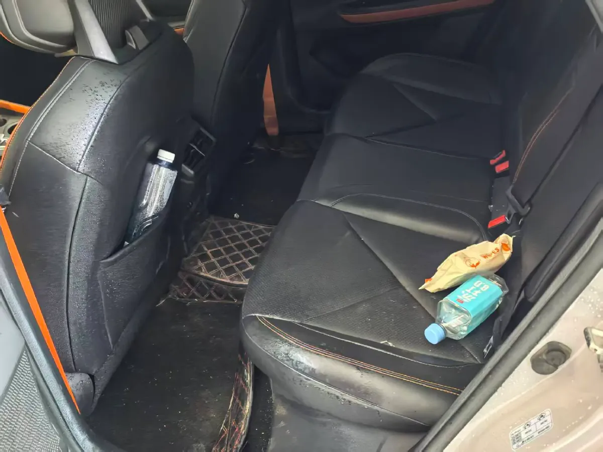 2022 ChangAn UNI-V 1.5T 188HP L4 7DCT,autocango,china used car exporter,china ev exporter,chinese used car exporter,chinese used ev exporter