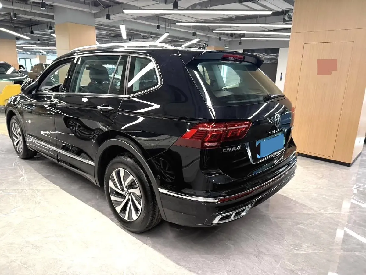 2023 Volkswagen Tiguan L 1.4T 150HP L4 6DCT PHEV 13KWH,autocango,china used car exporter,china ev exporter,chinese used car exporter,chinese used ev exporter
