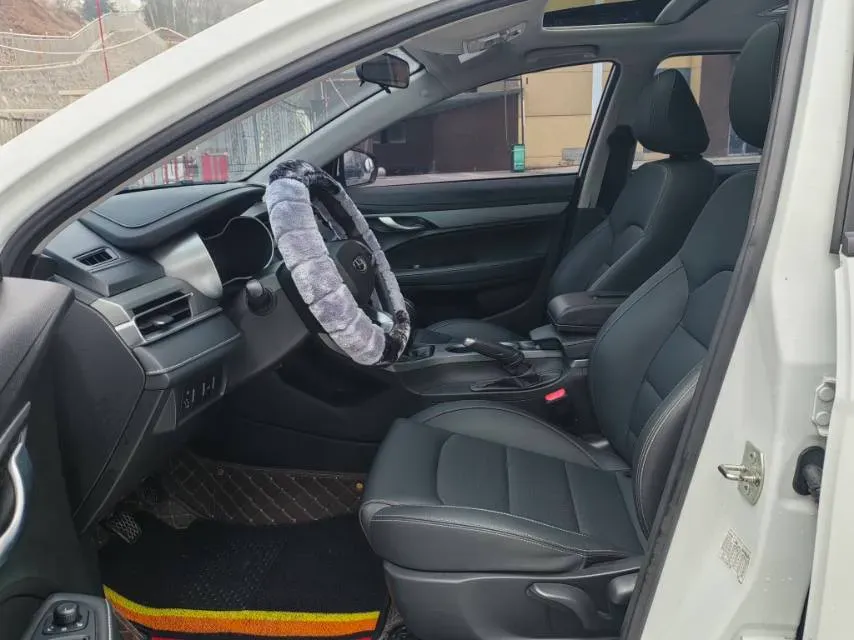 2021 Geely Coolray 1.4T 141HP L4 6MT,autocango,china used car exporter,china ev exporter,chinese used car exporter,chinese used ev exporter