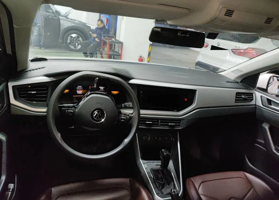 2023 Volkswagen Polo 1.5L 110HP L4 6AT,autocango,china used car exporter,china ev exporter,chinese used car exporter,chinese used ev exporter