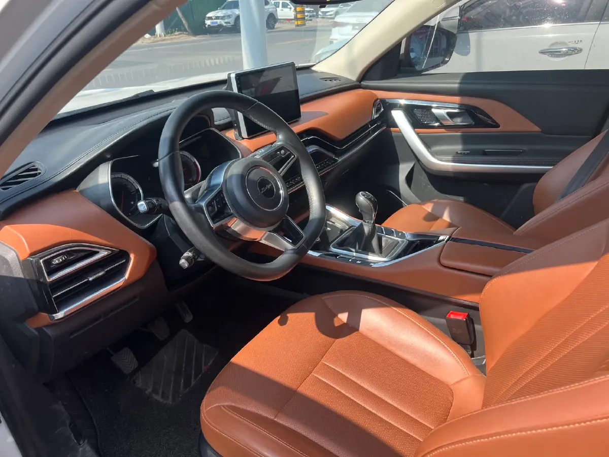 2018 Zotye T500 1.5T 156HP L4 5MT,autocango,china used car exporter,china ev exporter,chinese used car exporter,chinese used ev exporter